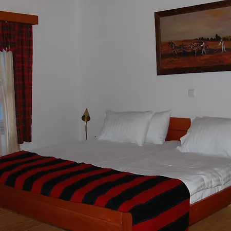 Hotel Macedonian Village & 3*